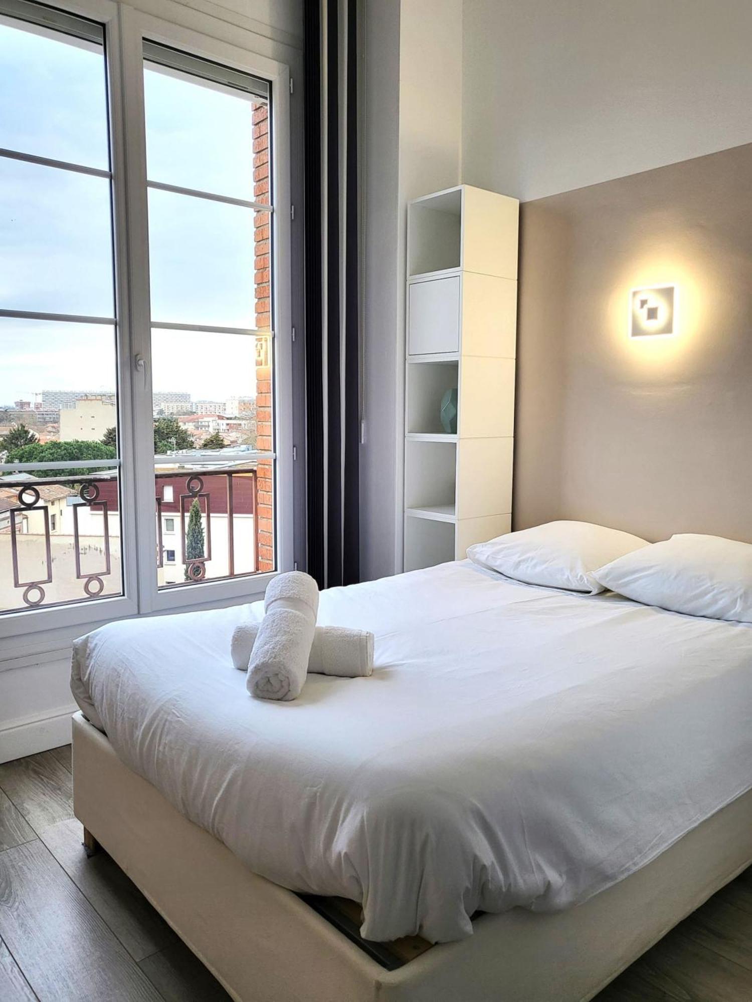 Fac 4 - Tram Au Pied L'Immeuble- Parking Free Appartement Toulouse Buitenkant foto